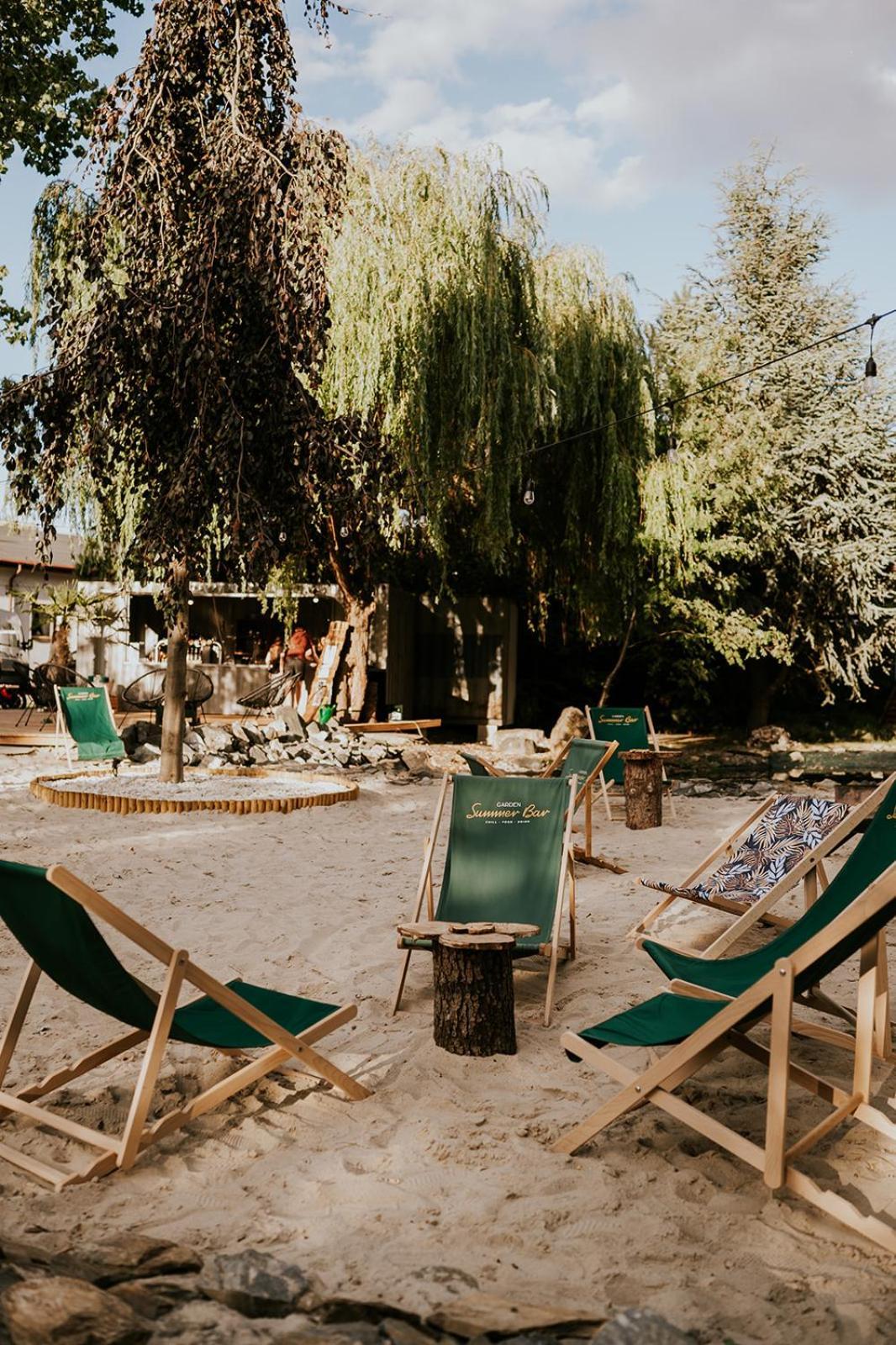 Hotel Garden Oleśnica Dış mekan fotoğraf