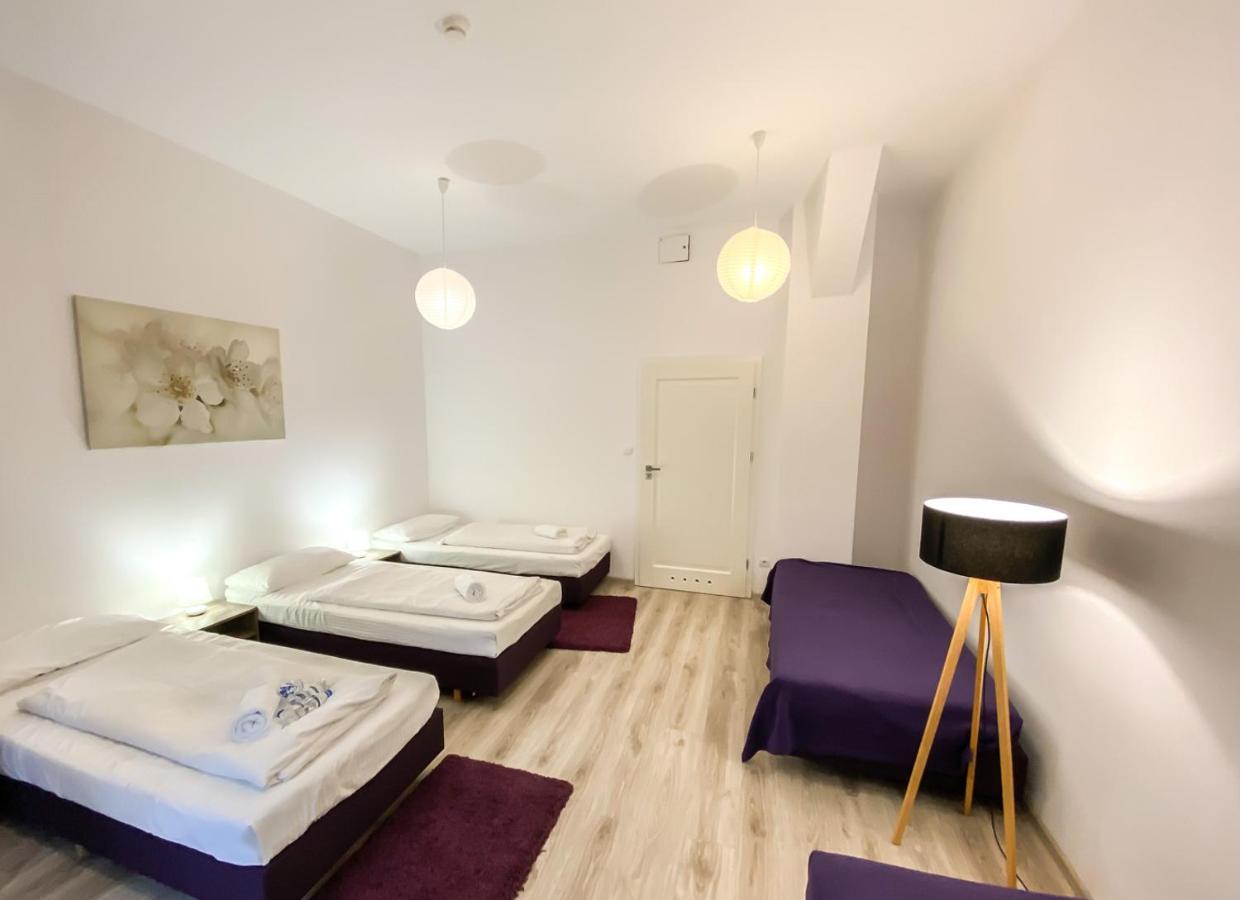 Hotel Garden Oleśnica Dış mekan fotoğraf