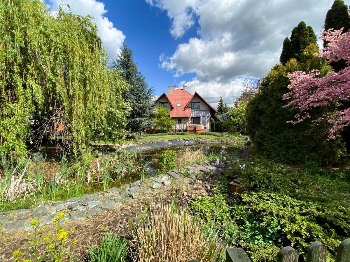 Hotel Garden Oleśnica Dış mekan fotoğraf