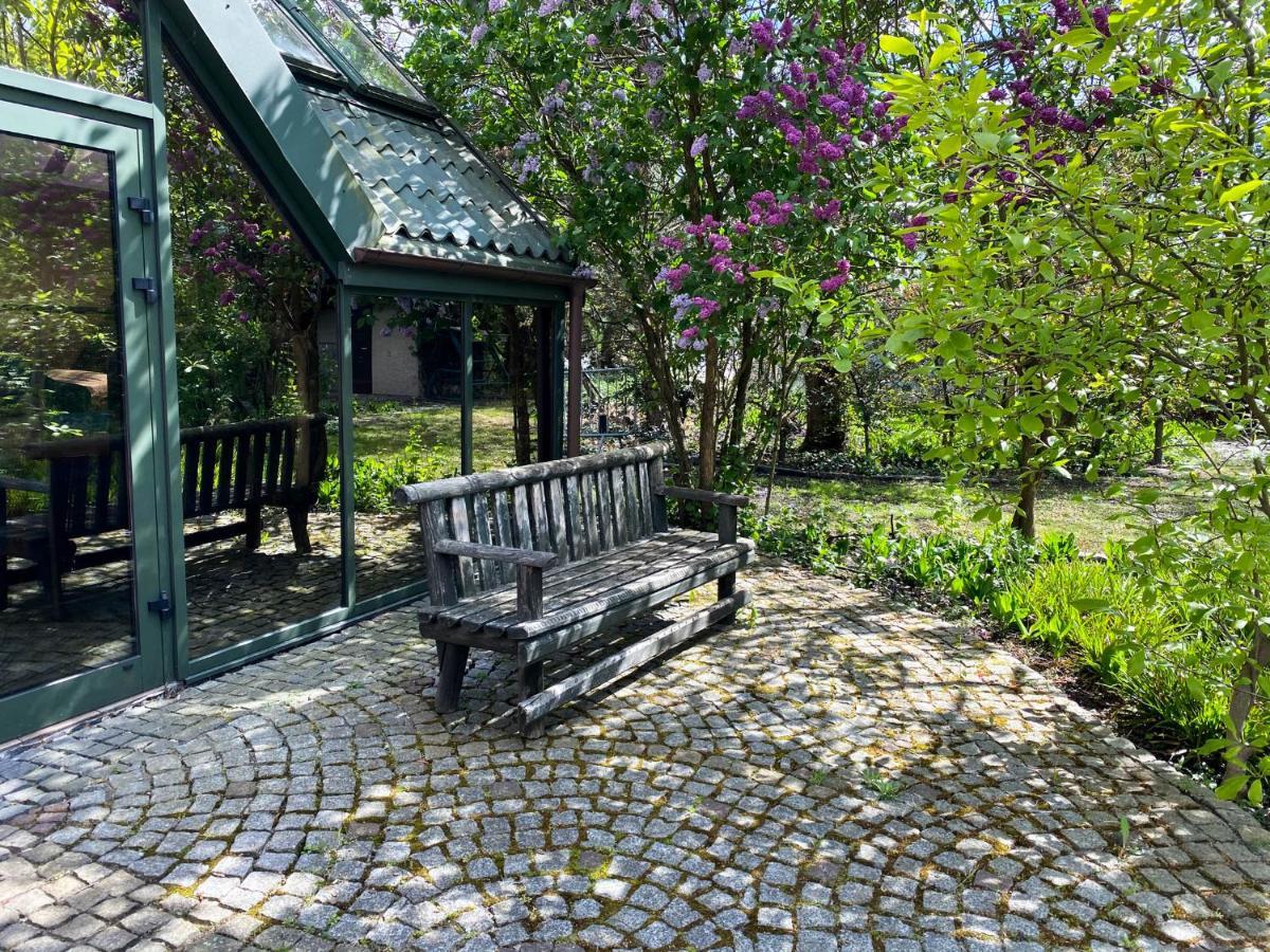 Hotel Garden Oleśnica Dış mekan fotoğraf