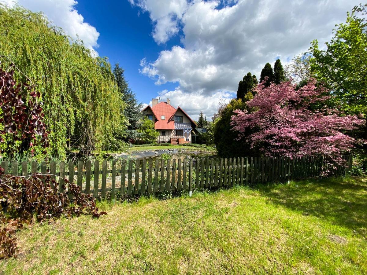 Hotel Garden Oleśnica Dış mekan fotoğraf